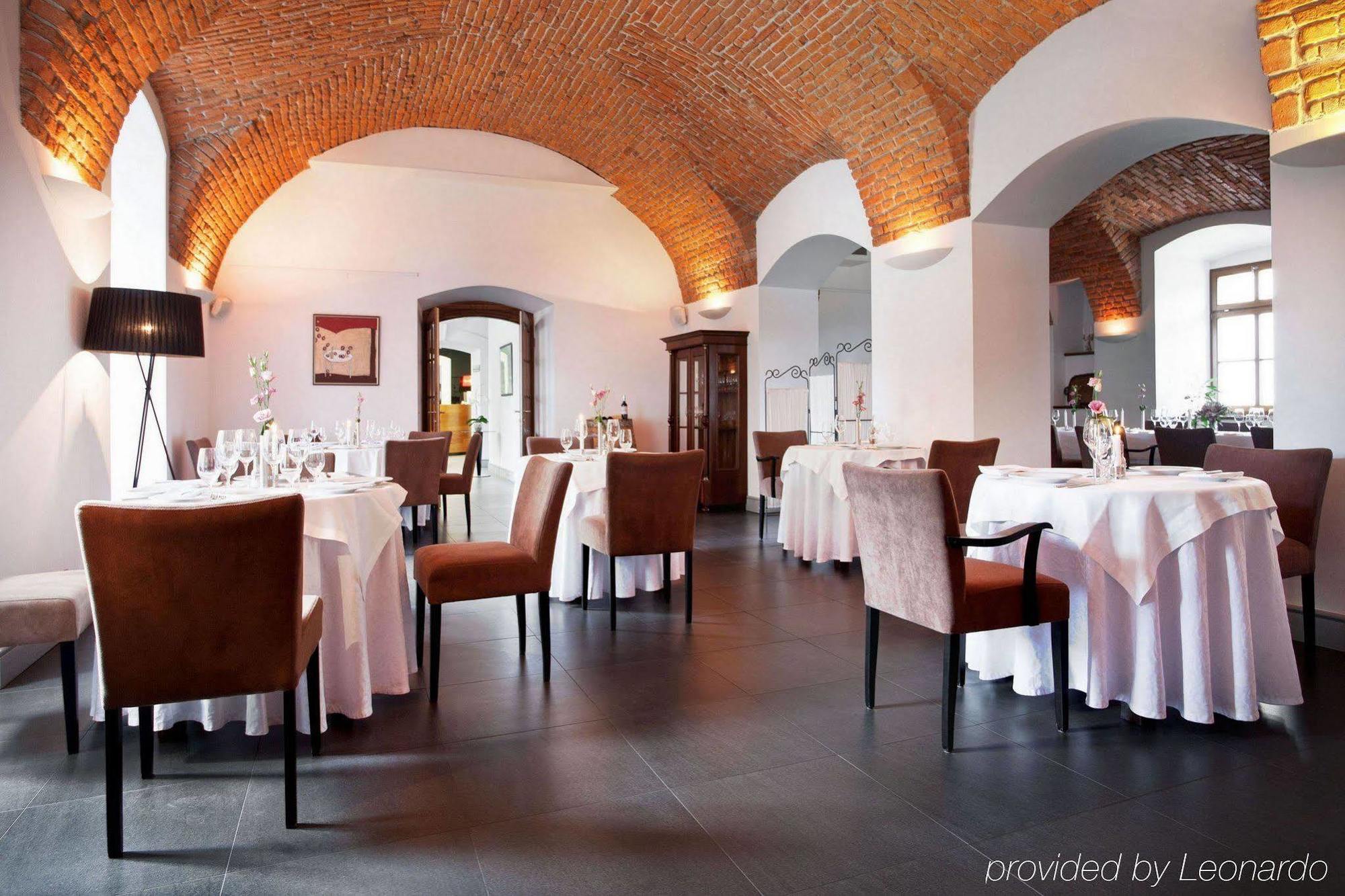 Hotel Zamek Люблинец Екстериор снимка