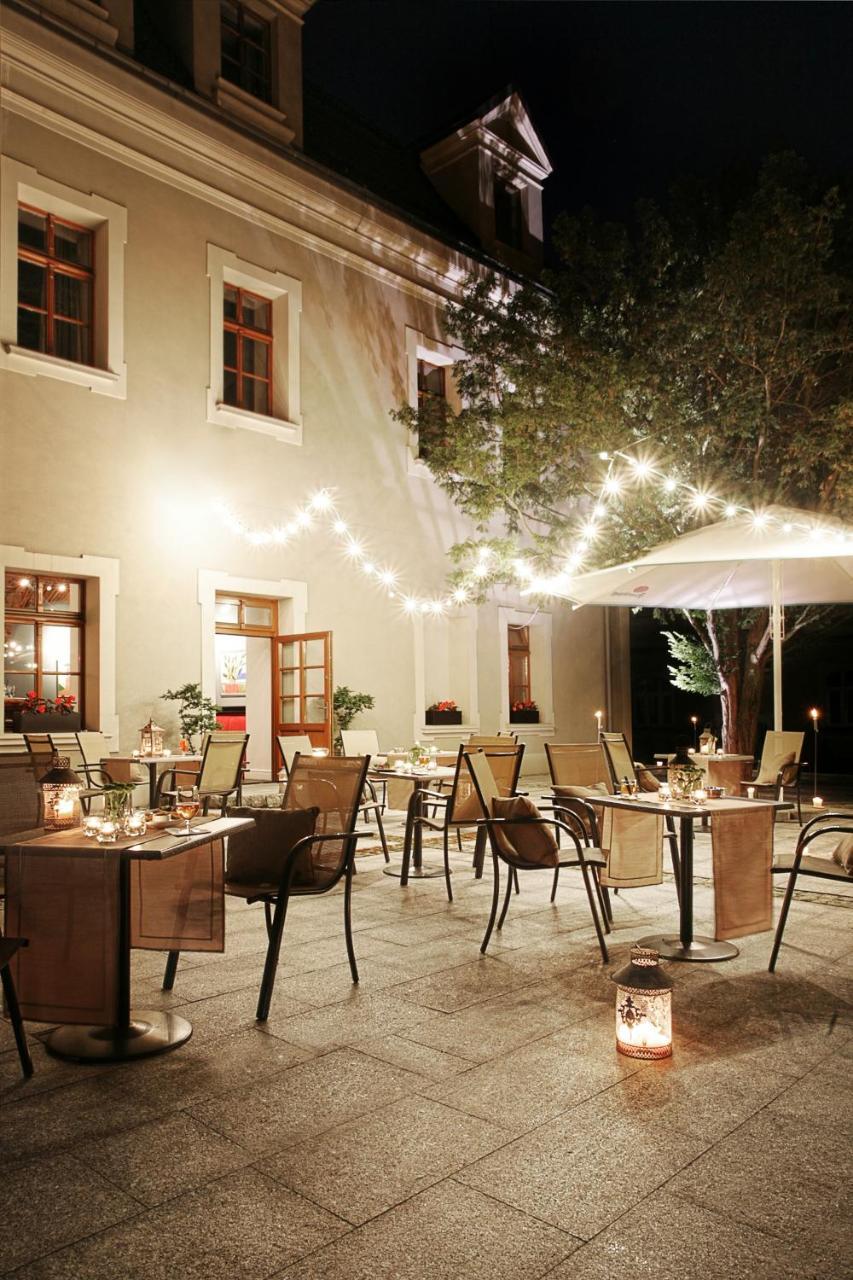Hotel Zamek Люблинец Екстериор снимка