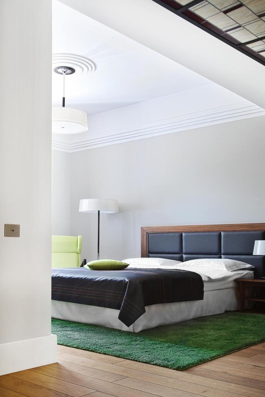 Hotel Zamek Люблинец Екстериор снимка